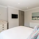 41 Chatsworth Gardens Holiday home