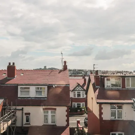 41 Chatsworth Gardens 펜션