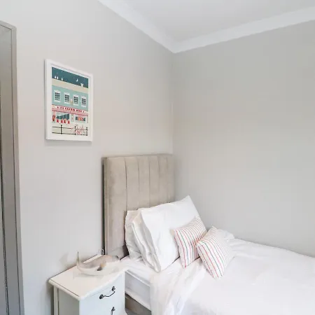 펜션 41 Chatsworth Gardens *